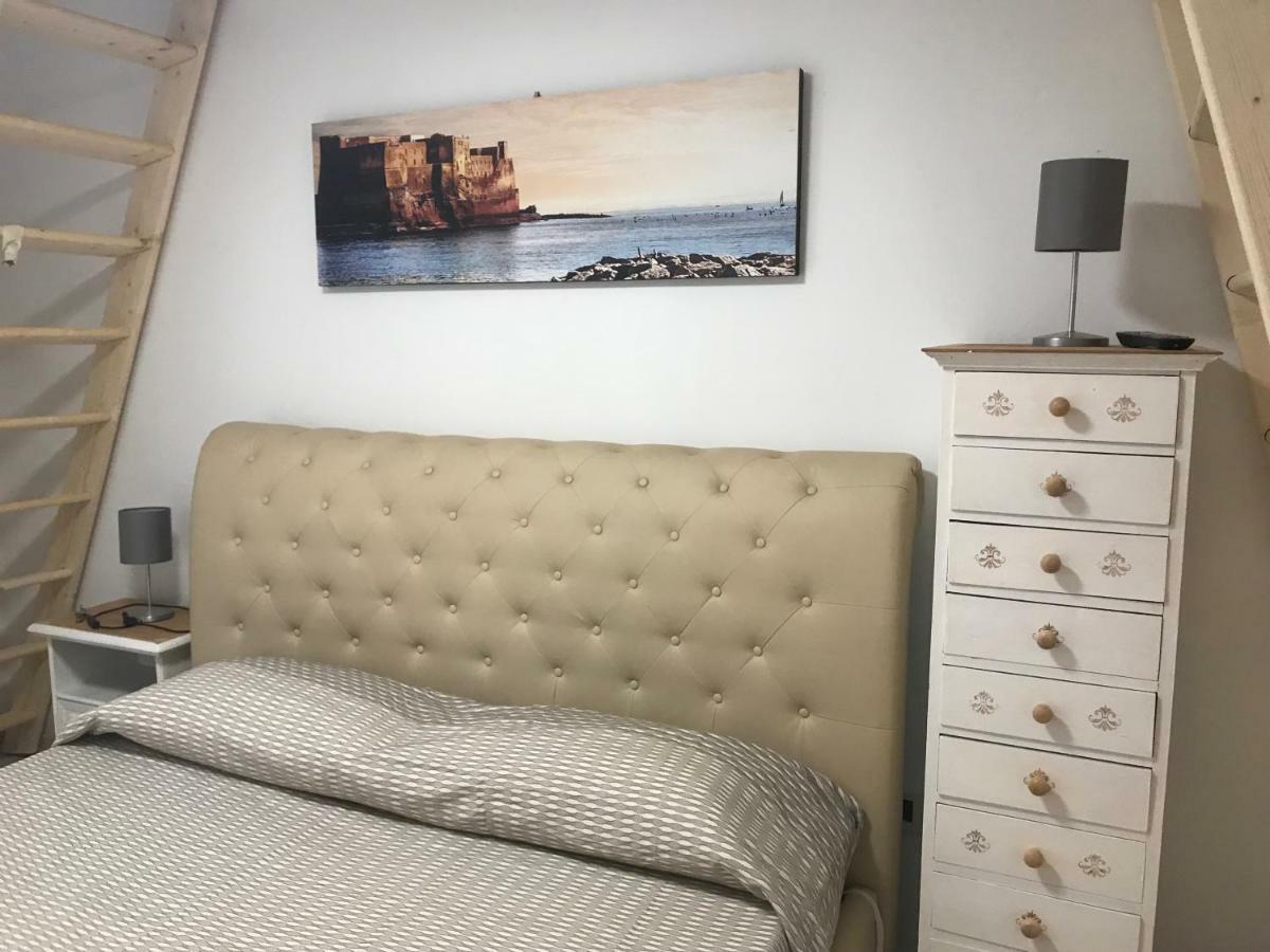 La Casa Di Hoby Leilighet Napoli Eksteriør bilde